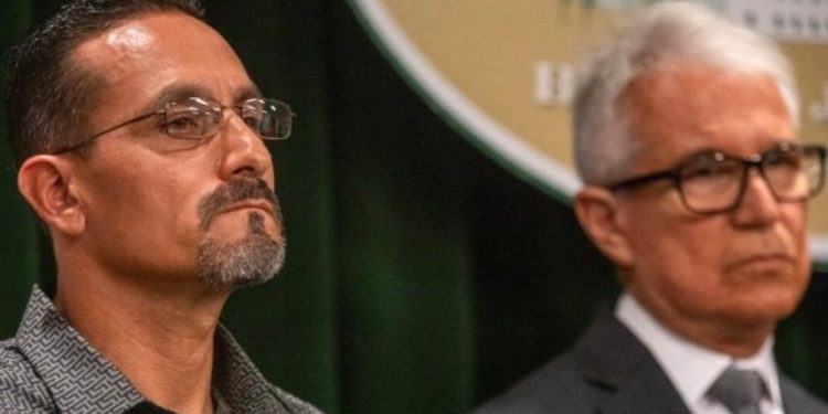 28 yıl suçsuz yere hapis yattı