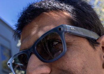 Meta’dan akıllı gözlük: Fotoğraf çekebilecek, canlı yayın yapabilecek