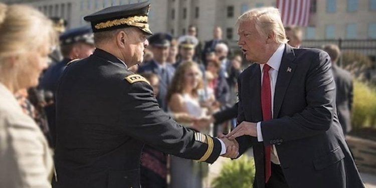 Trump’tan ABD Genelkurmay Başkanı Milley’e: İdamlık bir suç işledi 