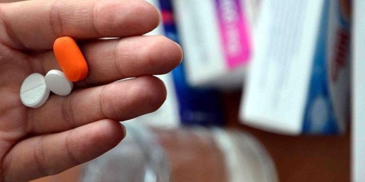 Birçok önemli ilacın sahtelerini yapmışlar: 11 gözaltı