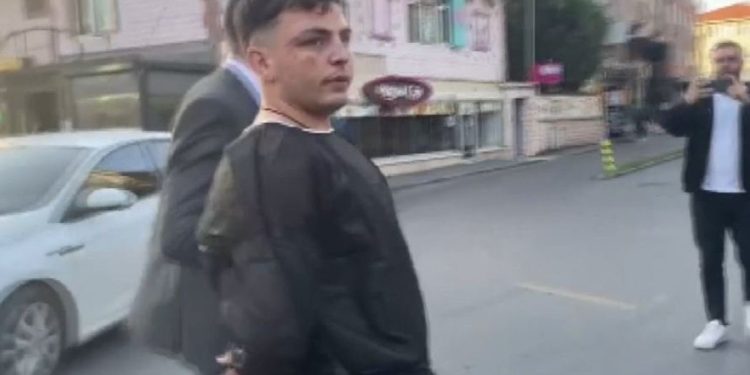 Dehşet saçan kamyoncunun sosyal medya görüntüleri ortaya çıktı