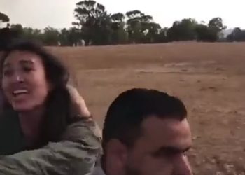 Hamas, kameralar önünde genç kadını böyle kaçırdı: Erkek arkadaşı çaresizce izledi