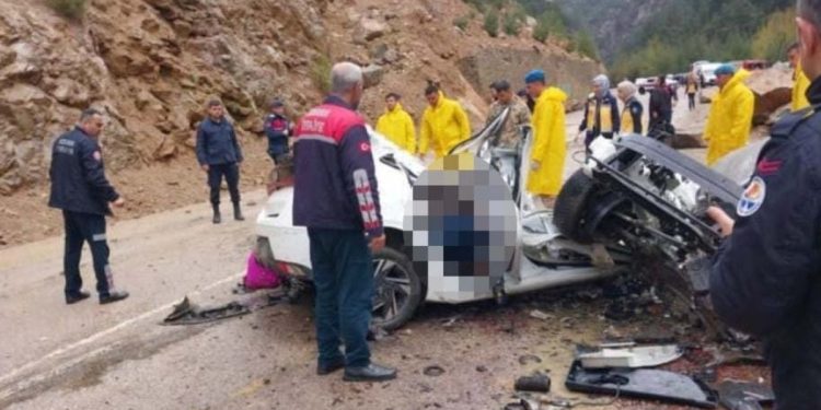 Kaya düşen araçta 4 öğretmen ölmüştü, kusurlular belli oldu