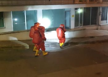 Kocaeli’nde kimyasal madde paniği: Binalar boşaltıldı, özel kıyafetlerle müdahale edildi