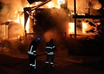 Kütük Ev kurtarılamadı