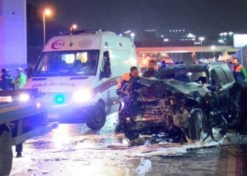 Merter’de, makas atan cip bariyerlere çarptı: 1 ölü, 3 ağır yaralı