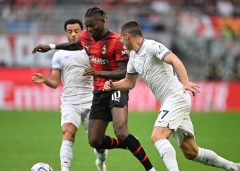 Milan zirveyi sevdi